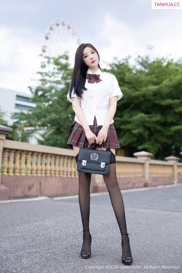 [XiuRen]高清写真图 2024.08.23 No.9064 杨晨晨Yome 黑丝美腿